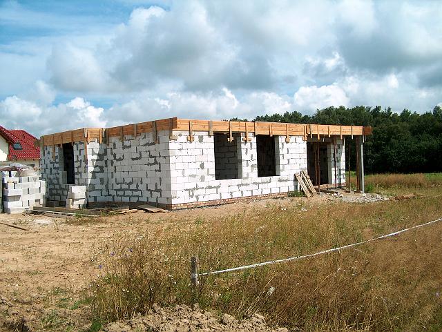 IMAGE02.JPG